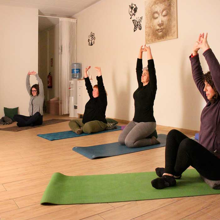 Classes de ioga per grups